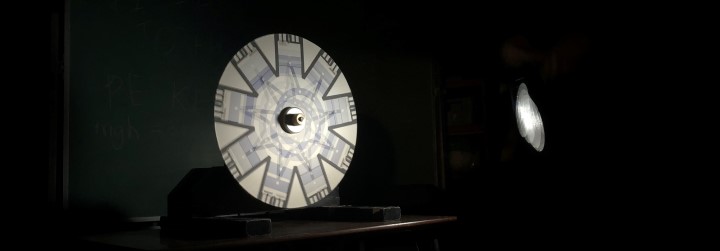 disk spinning with light on it